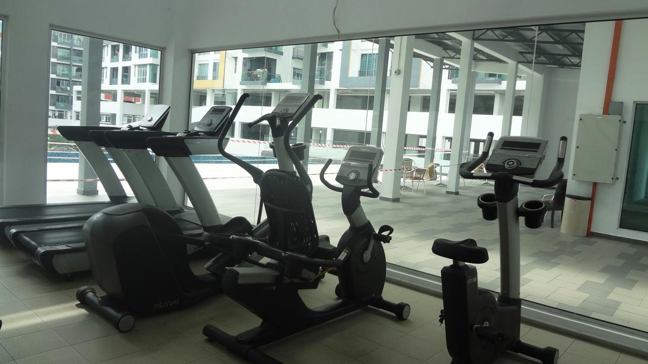 Mahkota Cheras Sweet Condo 1-14 Pax Near Mrt To Kl Kuala Lumpur Exterior foto